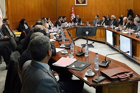وزير الماليّة/ أمناء المال الجهوييون ورؤساء مراكز الأداءات