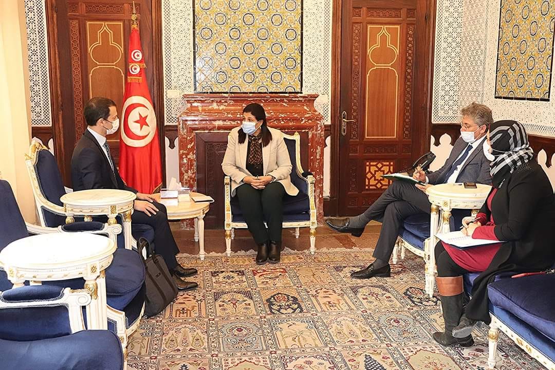 لقاء وزيرة المالية مع المدير الجديد لمكتب صندوق النقد الدولي بتونس