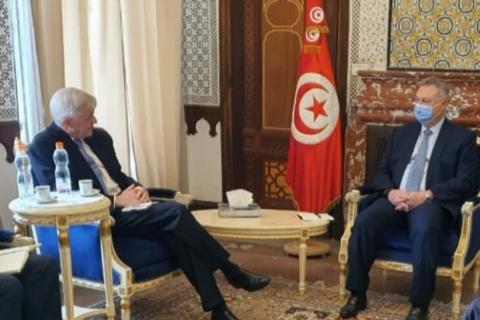 تونس/المملكة المتحدة