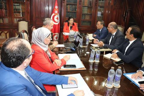لقاء وزيرة الماليّة بالمجلس الوطني لهيئة الخبراء المحاسبين للبلاد التونسيّة