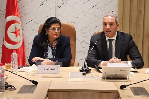 جلسة عمل مشتركة بين وزيرة المالية ووزير السياحة
